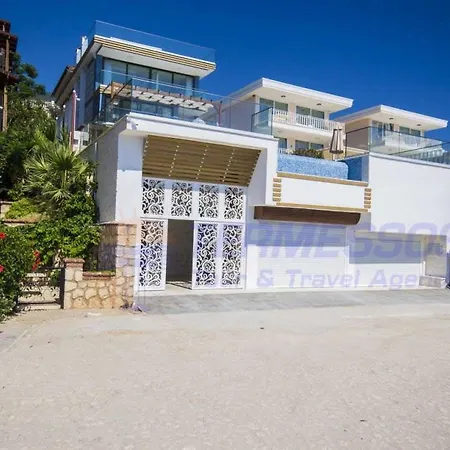 Villa Mavi Kelebek Kalkan